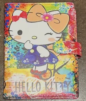 Hello Kitty size A5 Binder w/ stationery paper